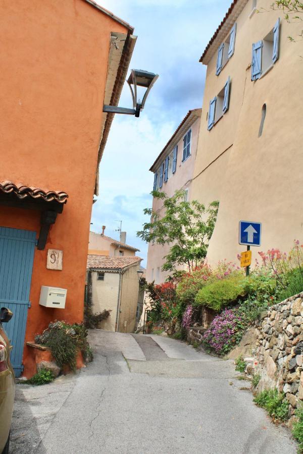 La Garde Studio Atypique Le Rocher, Climatisation, Belle Decoration Dış mekan fotoğraf