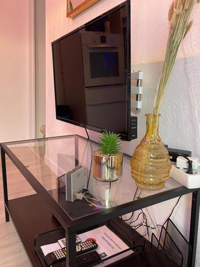 La Garde Studio Atypique Le Rocher, Climatisation, Belle Decoration Dış mekan fotoğraf